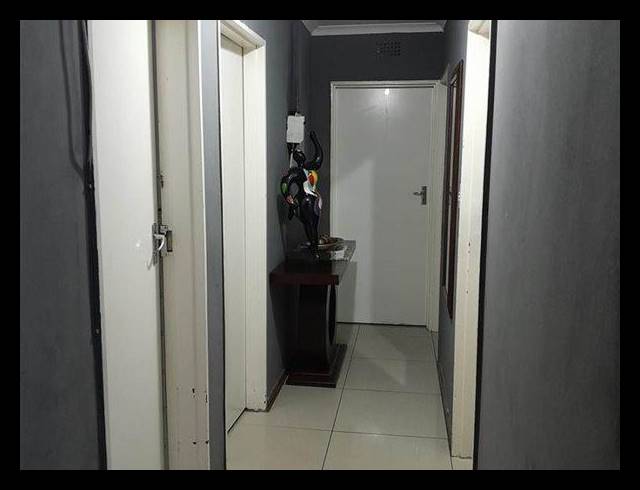 7 BEDROOM HOUSE FOR SALE IN ROSETTENVILLE